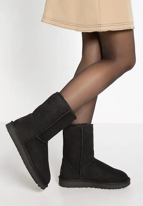 Botas UGG Classic Short II - Forradas